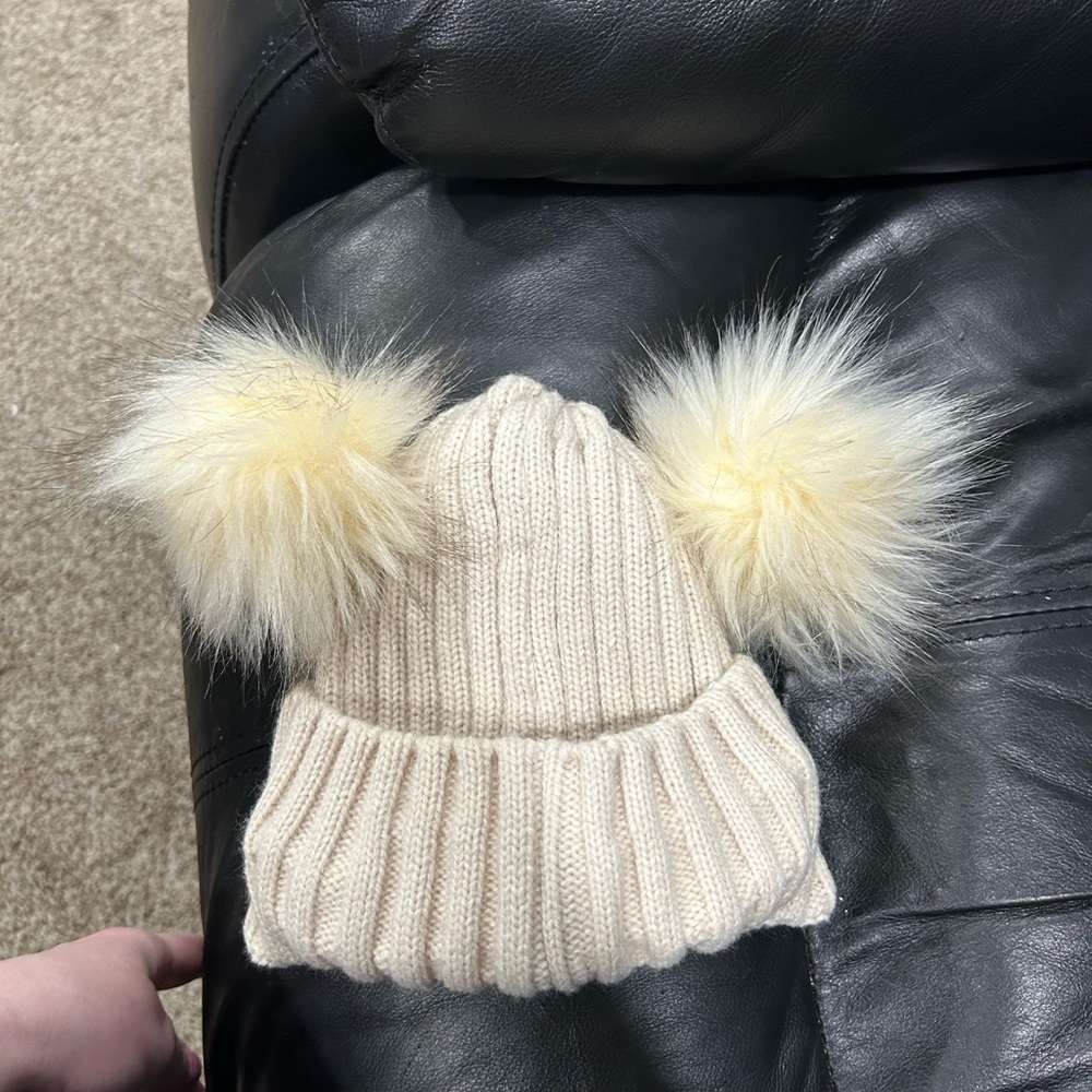 Pom-Pom Hat